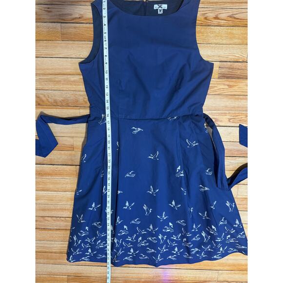 L.L. Bean Signature | Navy Belted Duck Print Cotton Tank Dress | Size 14 - Picture 12 of 14
